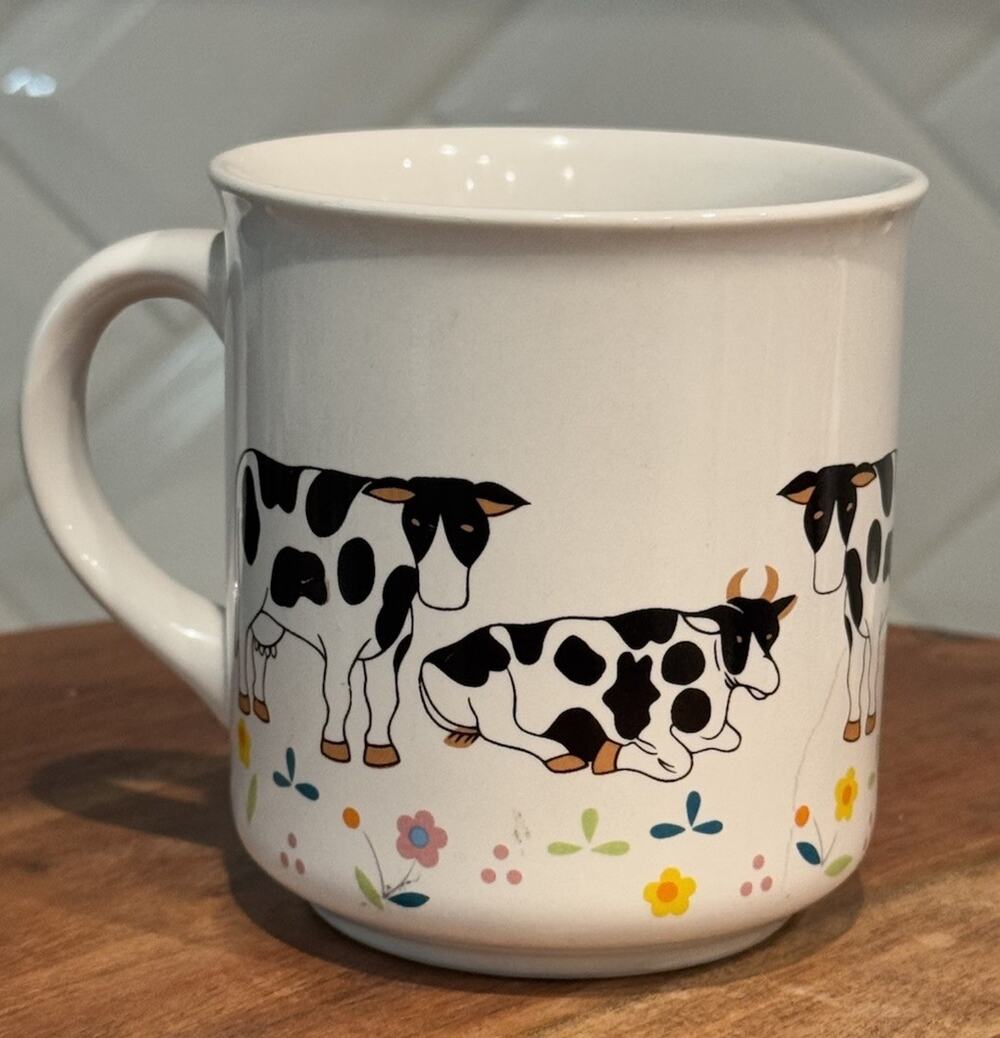 VTG Ceramic Mug - Cows In Flowers Made In Korea